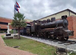 Vagón de tren en Puerto Casado se convierte en museo abierto al público