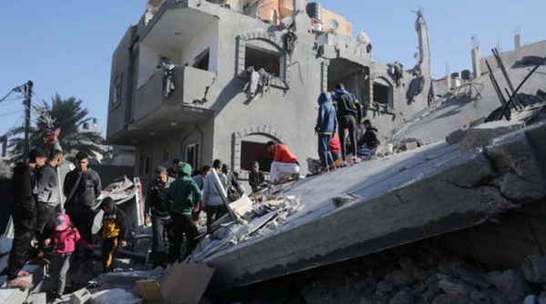 Israel sigue su ofensiva en Gaza mientras crecen críticas a la vía militar de Netanyahu