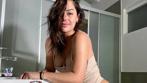 Larissa, varada en una montaña: "Sin conexión, con frío y sin comida"