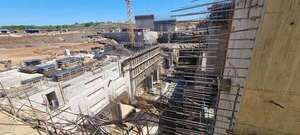 Yacyretá exige a Consorcio Aña Cua reiniciar trabajos en zona de obra - Nacionales - ABC Color