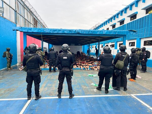 Fuerzas de seguridad de Ecuador intervienen la Penitenciaría del Litoral - ADN Digital