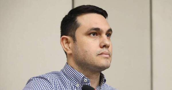 La Nación / Rivas solicitará su desafuero