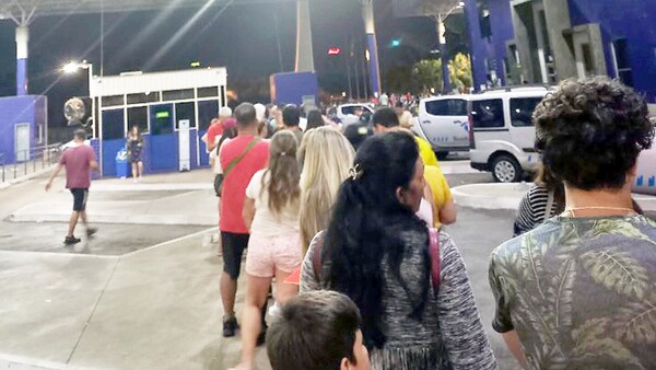 Cómo evitar la tediosa y larga espera en la frontera tras veranear en Brasil