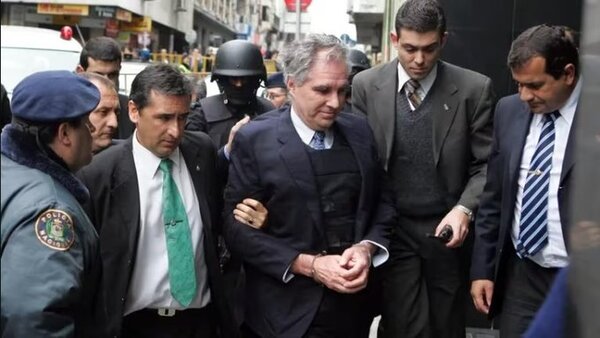 Justicia uruguaya libera al exbanquero Juan Peirano con pedido de extradición por Paraguay
