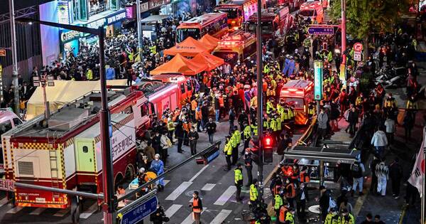 La Nación / Acusan a jefe policial por letal estampida de Halloween en Seúl