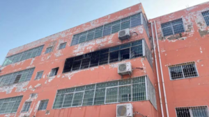 Incendio en dormitorio escolar de China deja 13 muertos