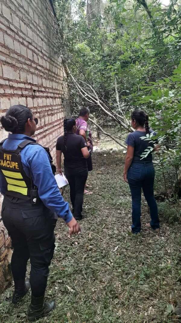 Caacupé: municipalidad interviene en inmuebles y realiza limpieza en patios abandonados - Nacionales - ABC Color