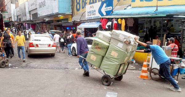 La Nación / Desde Alto Paraná recuerdan que la economía de CDE es relevante para el crecimiento del país