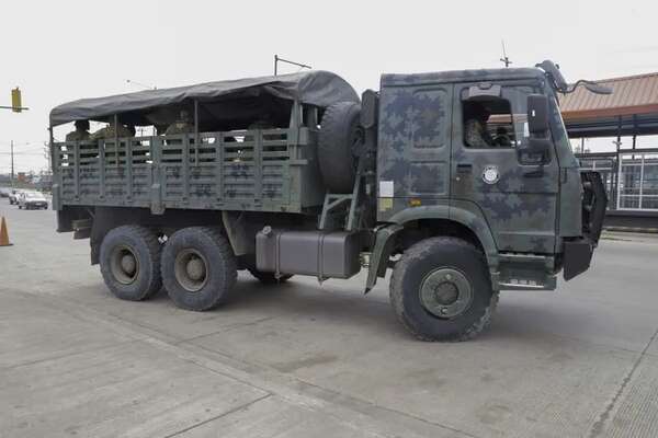 Más de 2.500 detenidos en Ecuador en 11 días de “conflicto armado interno” contra mafias - Mundo - ABC Color