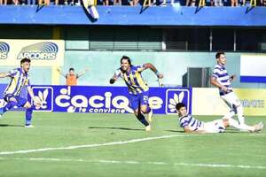 Sportivo Luqueño vs. Sportivo 2 de Mayo: Los refuerzos impulsan al Auriazul - Sportivo Luqueño - ABC Color