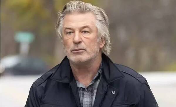 Alec Baldwin vuelve a ser acusado de homicidio en grabación