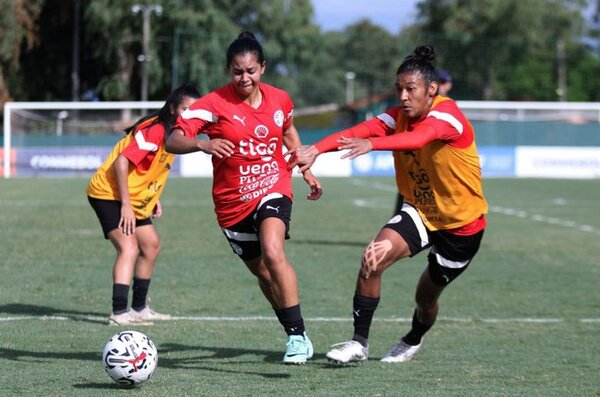 La Albirroja femenina continúa con los preparativos para la Copa Oro
