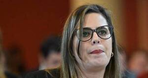 La Nación / Kattya González se autonombra “única salvadora de la oposición”