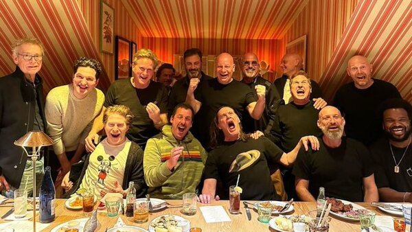 La cena de cumpleaños de Jim Carrey fue una inolvidable sesión fotográfica de los grandes de la comedia