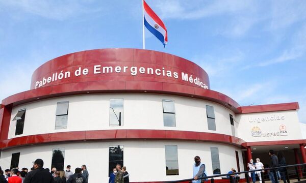Balean a joven para robarle su billetera