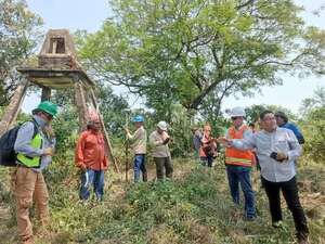 El pueblo Maká decide manifestarse tras anuncio de habilitación de puente “Héroes del Chaco” que invade su cementerio - Economía - ABC Color