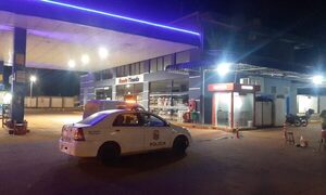 Grupo delictivo asaltó una estación de servicios e intentó robar cajero automático en Minga Guazú – Diario TNPRESS
