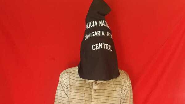 Casi mató a su vecino por decirle que no lleve su caña dulce