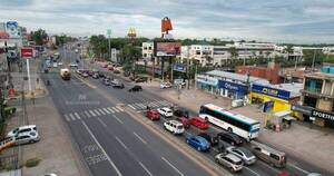 La Nación / Está vigente el carril único  de buses y ya surgieron las primeras multas