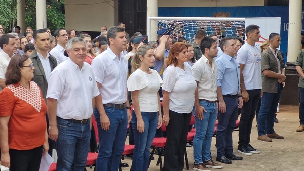 Abren el proyecto de Escuelas Abiertas “Vy’a Renda”
