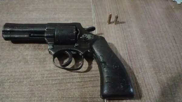 Atacó a punta de arma a su pareja frente a sus hijos - ABC en el Este - ABC Color