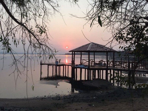 Recuerdan que Lago Ypacaraí sigue sin ser apto para bañistas - Megacadena - Diario Digital