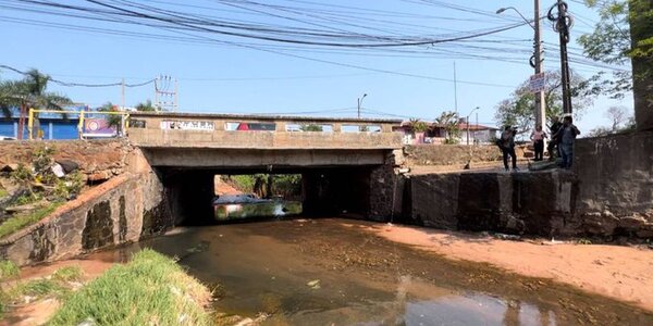 Desde este lunes, clausuran Av. Argaña para reparar puente sobre el arroyo Lambaré