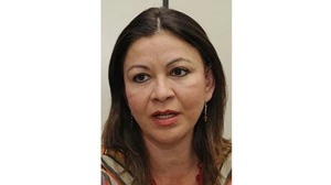 Renuncia de hermana de diputado Vera Bejarano tras escándalo de nepotismo en Cámara de Diputados