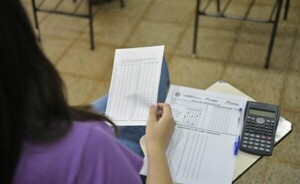 Este miércoles darán lista de los postulantes a becas del Gobierno