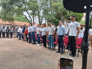 Peña inaugura “Escuelas Abiertas Vy’areda”; lo acompañó Roque Santa Cruz - ADN Digital