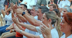 Exclusivo: vinculan a Peña con empresas que buscan quedarse con el negocio del almuerzo escolar