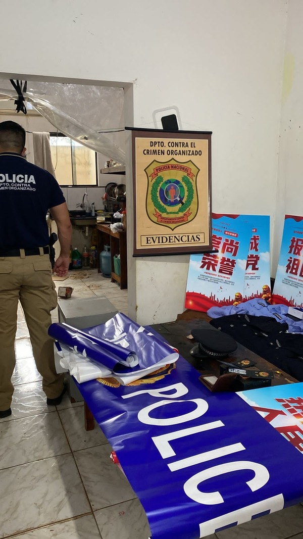 Allanan falsa comisaría montada por chinos que se dedicaban a la extorsión