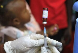 Ya vacunan contra la enfermedad que mata a 600 mil personas al año