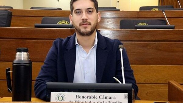 Explican que pequeña corrección resolvería cuestión de ley de nepotismo