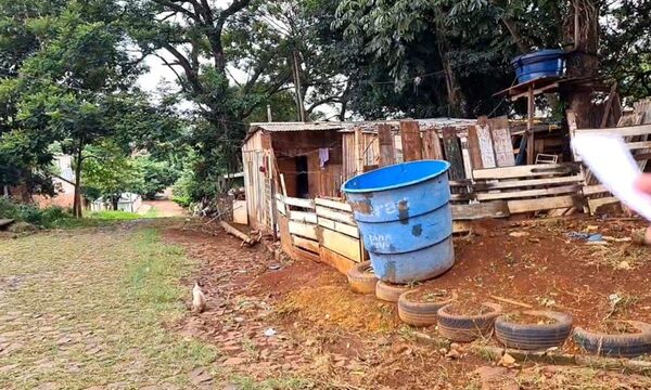 Vecinos piden recuperar vereda ocupada por invasores al costado del depósito de la Fiscalía – Diario TNPRESS