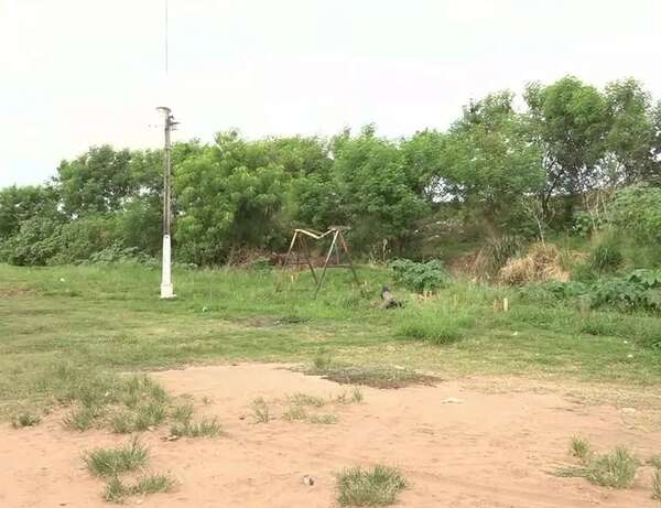 Bañado Tacumbú: comisión vecinal pide a la Municipalidad la restauración de su plaza - Nacionales - ABC Color