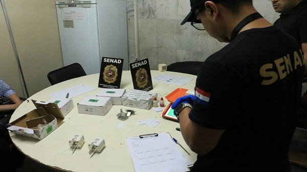 Incautan paquetes de cocaína en el Aeropuerto Internacional Silvio Pettirossi - Noticias Paraguay