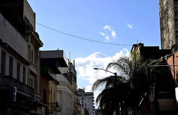 Palma dejó de brillar: telefónicas instalaron 13 nuevos cables  - Nacionales - ABC Color