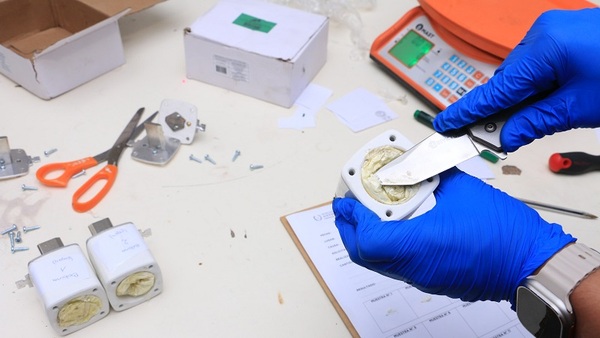 SENAD impide envío de encomienda con cocaína oculta a Tailandia