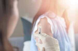 Ministerio de Salud pone a disposición vacunas contra el VPH para niñas - El Independiente