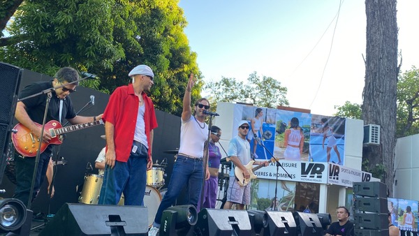 La 'esquina más divertida' de Radio Disney sorprendió a sus visitantes con el show de Kchiporros - Unicanal
