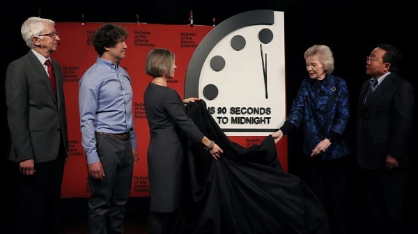 Reloj del Apocalipsis sigue a 90 segundos del ‘fin del mundo’, su peor registro