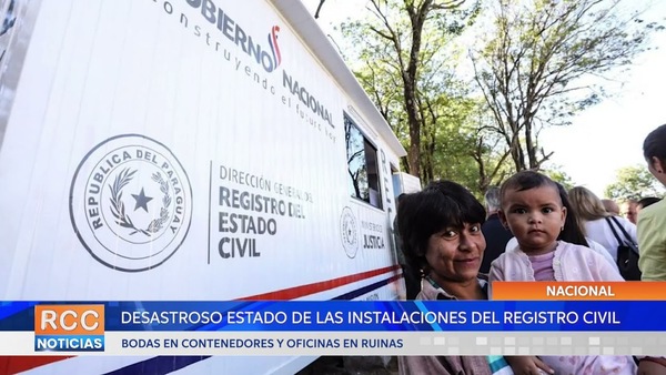 Mal estado de las instalaciones del Registro Civil: Bodas en contenedores y oficinas en ruinas