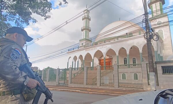 Resguardan mezquitas de CDE ante amenaza de atentado en Paraguay