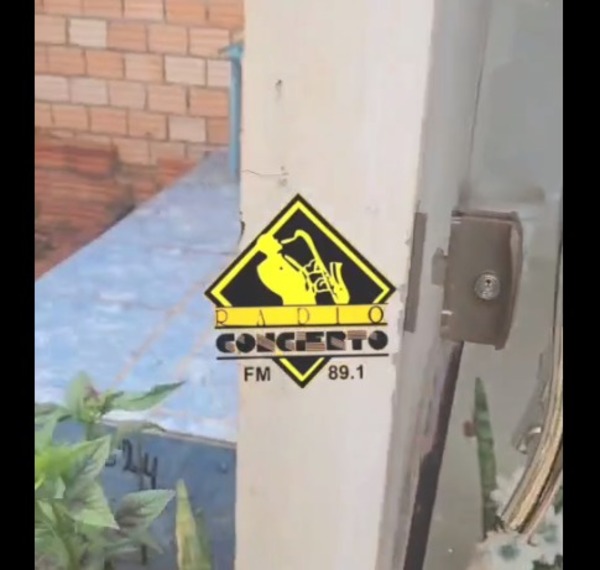 Profanan panteones en cementerio de Minga Guazú