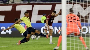 Ecuador salva un punto ante Venezuela