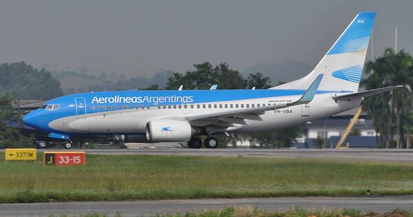 La Nación / Vuelos a Argentina cancelados: unos 550 pasajeros serían afectados