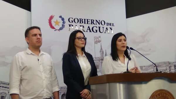 Paula Carro es la nueva vocera de la Presidencia de la República - Política - ABC Color