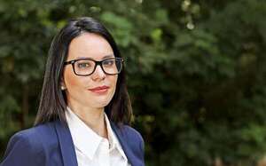 ¿Quién es Paula Carro, la nueva vocera del Gobierno?
