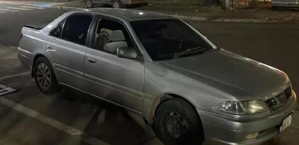 Incautan auto con chapa paraguaya y carga de contrabando - ABC en el Este - ABC Color
